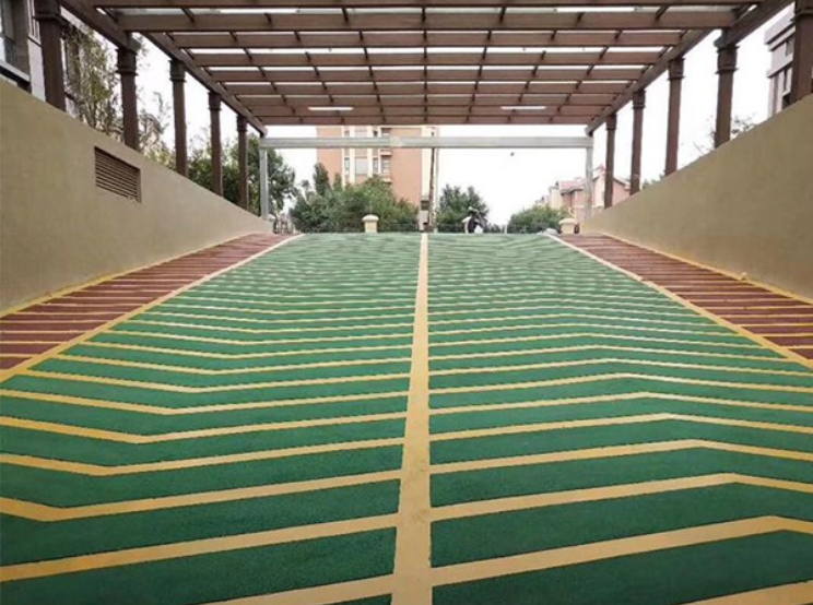 �h(hu��n)����ƺ��